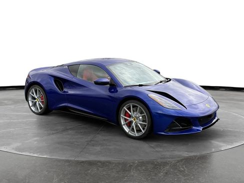 New 2026 Lotus Emira SE image 1