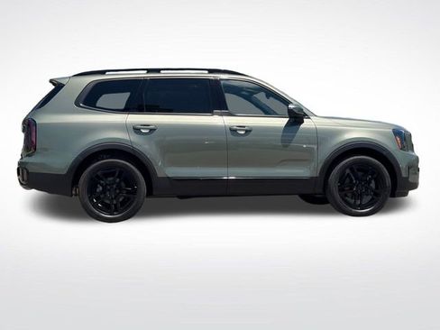 Used 2025 Kia Telluride EX X-Line AWD/4WD image 16