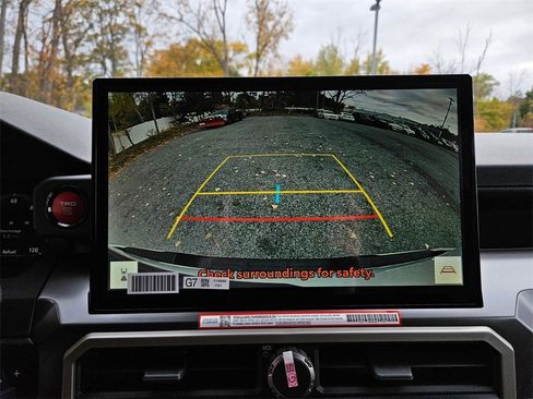 New 2025 Toyota Tacoma TRD Off-Road image 16