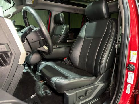 Used 2020 Ford F350 Lariat AWD/4WD image 13
