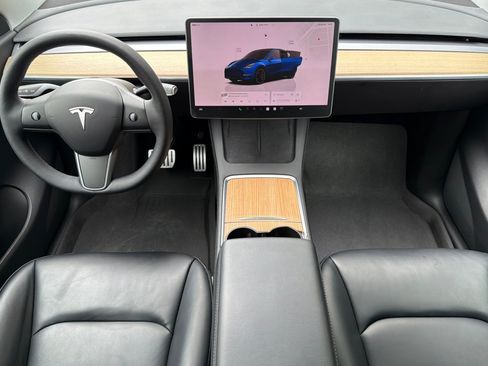 Used 2022 Tesla Model Y Performance AWD/4WD image 12