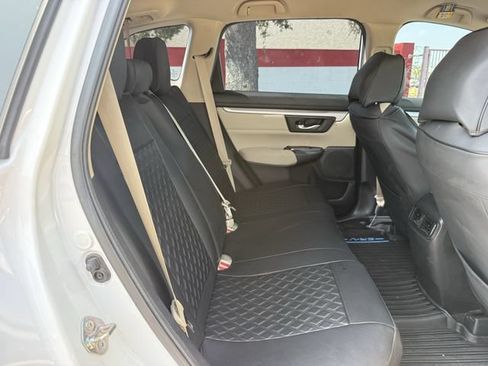Used 2019 Honda CR-V LX image 28