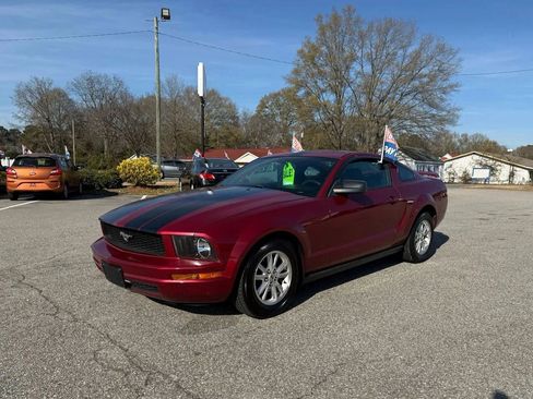 Used 2007 Ford Mustang Coupe image 1