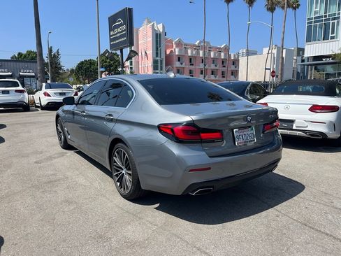 Used 2023 BMW 530e w/ Convenience Package RWD image 9