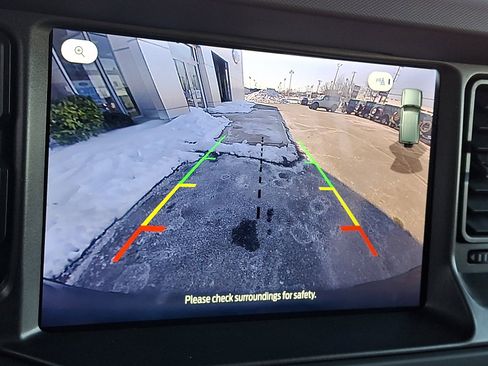 Used 2025 Ford Bronco Badlands image 20