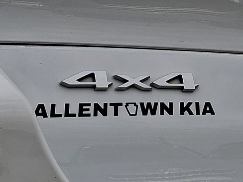 Used 2024 Jeep Grand Cherokee L Limited AWD/4WD image 29