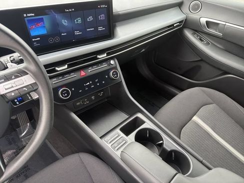 Certified 2025 Hyundai Sonata SEL FWD image 21