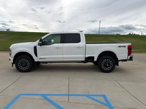 New 2026 Ford F350 Platinum AWD/4WD image 6