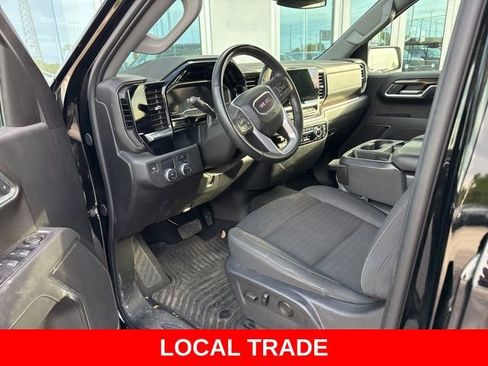 Used 2025 GMC Sierra 1500 Elevation image 3