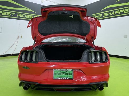 Used 2017 Ford Mustang Coupe image 9