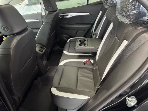 New 2026 Buick Envision Sport Touring image 9