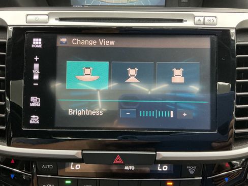 Used 2016 Honda Accord EX-L image 36