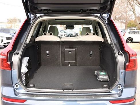 New 2026 Volvo XC60 B5 Ultra w/ Protection Package Premier image 28