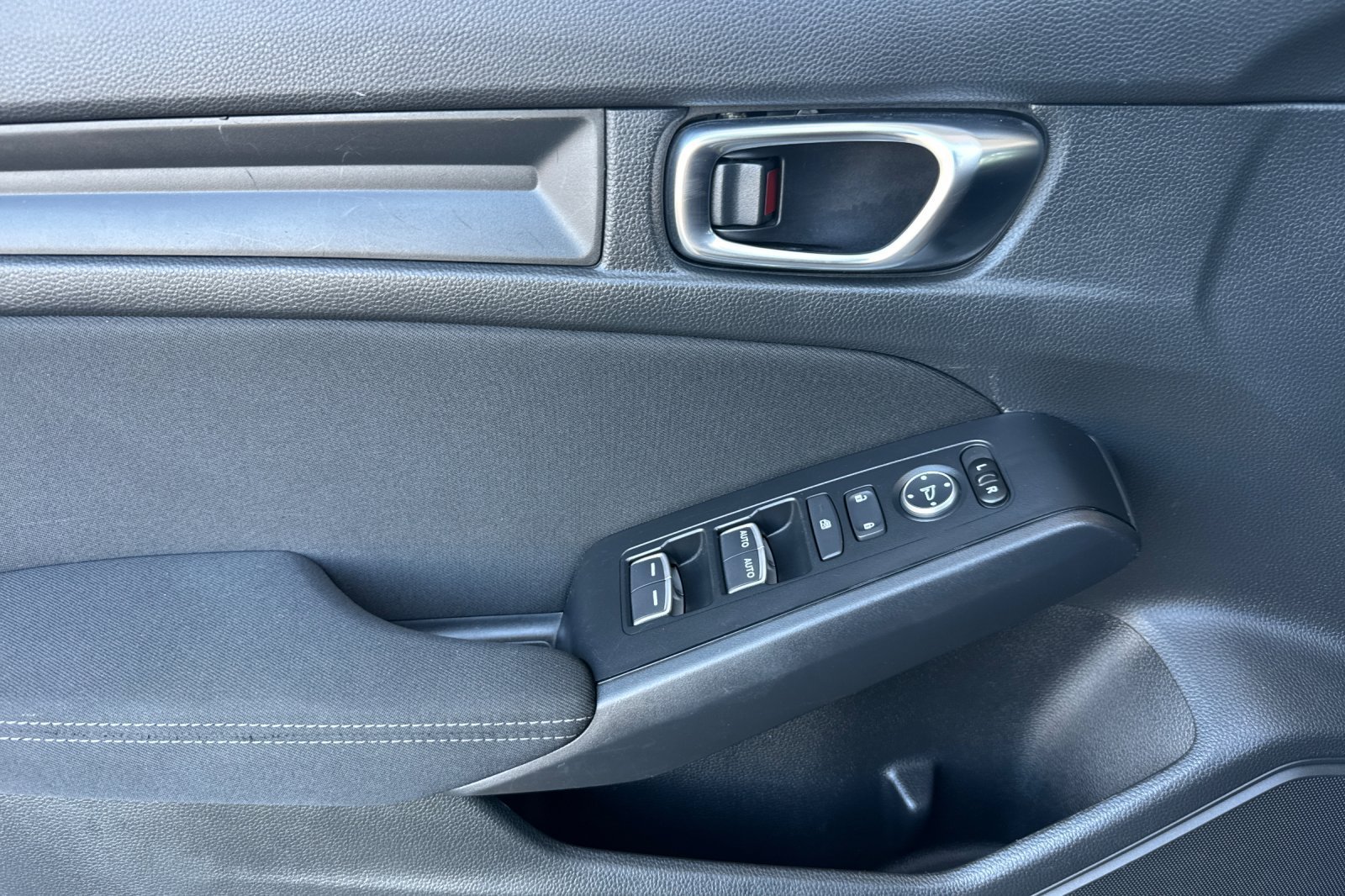 Certified 2025 Honda Civic Sport image 11