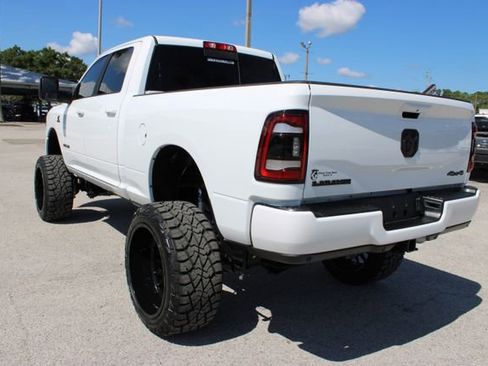 Used 2024 RAM 2500 Laramie w/ Night Edition AWD/4WD image 8