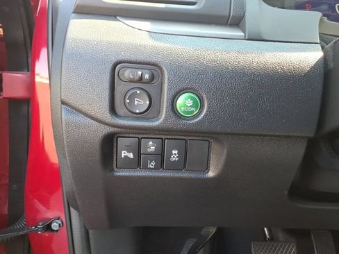 Used 2025 Honda Passport EX-L image 16