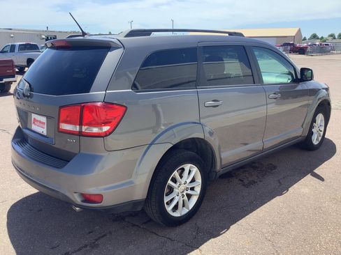 Used 2013 Dodge Journey SXT w/ Flexible Seating Group AWD/4WD image 3