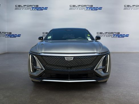 Used 2024 Cadillac Lyriq Tech RWD image 2
