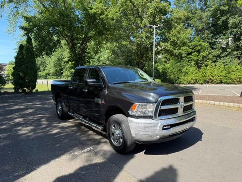 Used 2017 RAM 2500 SLT AWD/4WD image 13