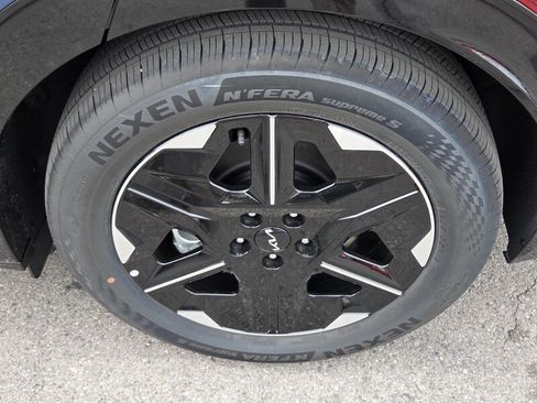 New 2025 Kia EV6 Wind image 5