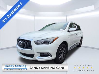 Used 2017 INFINITI QX60 FWD w/ Premium Plus Package