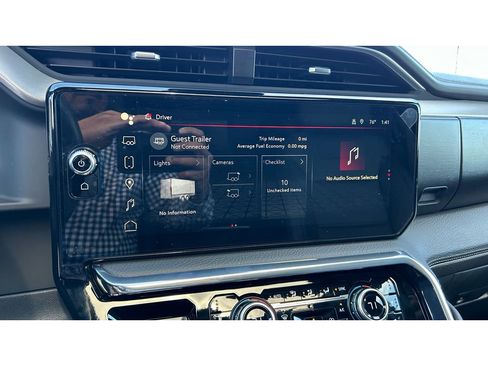 Used 2024 GMC Sierra 1500 Denali image 11