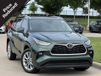 Used 2024 Toyota Highlander Limited