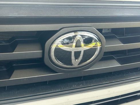 Used 2023 Toyota Tacoma SR image 17