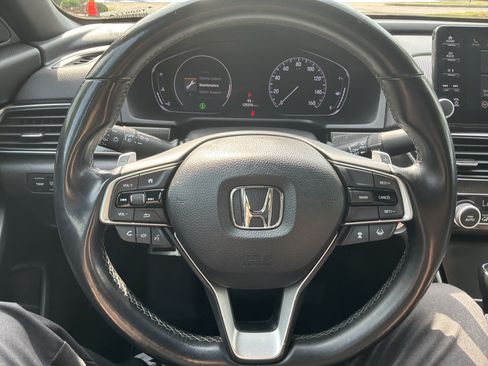 Used 2019 Honda Accord Sport image 18
