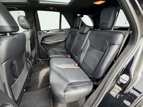 Used 2018 Mercedes-Benz GLE 43 AMG 4MATIC image 23