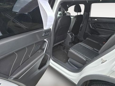 Used 2024 Volkswagen Tiguan SEL R-Line AWD/4WD image 14