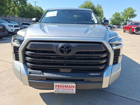Used 2023 Toyota Tundra SR5 AWD/4WD image 9
