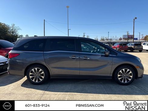 Used 2024 Honda Odyssey EX-L image 5