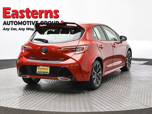 Used 2019 Toyota Corolla XSE FWD image 5
