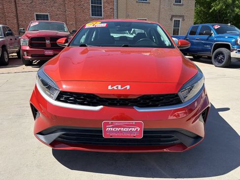 Used 2023 Kia Forte LXS FWD image 8