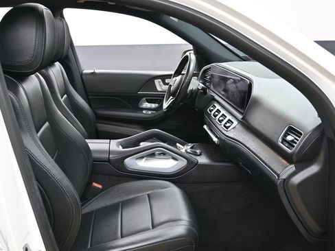 Used 2022 Mercedes-Benz GLE 350 4MATIC w/ Premium Package image 41