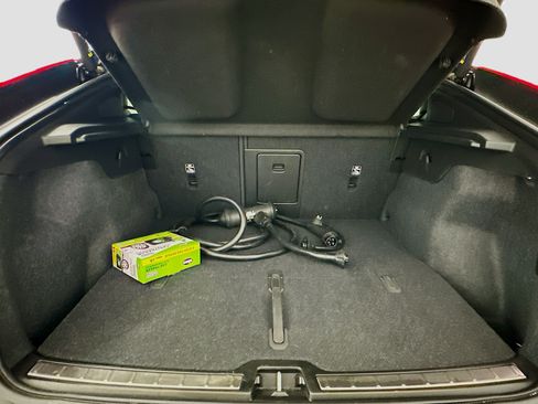 Used 2023 Volvo C40 P8 Recharge Plus AWD/4WD image 31