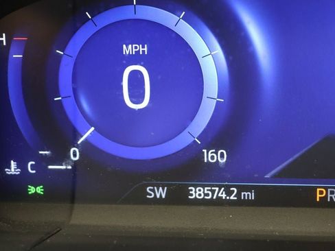 Used 2022 Ford Escape Titanium w/ Titanium Elite Package image 18