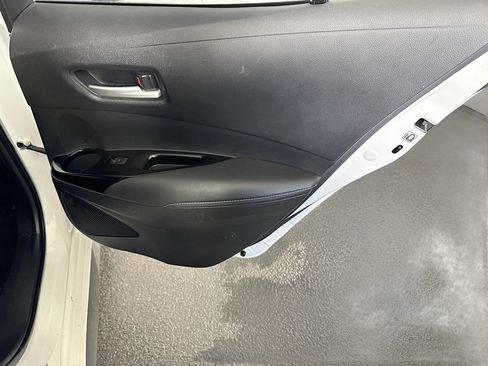 Used 2021 Toyota Corolla SE image 28