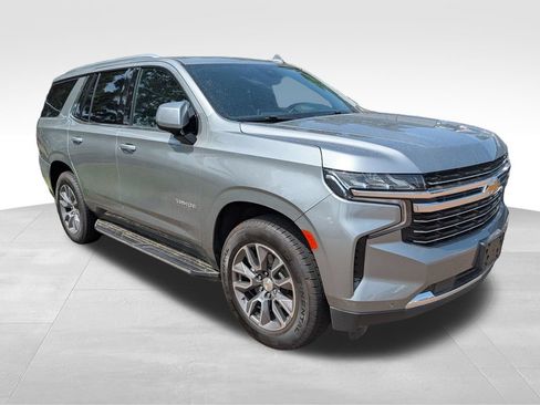 Used 2023 Chevrolet Tahoe LT w/ Luxury Package RWD image 4