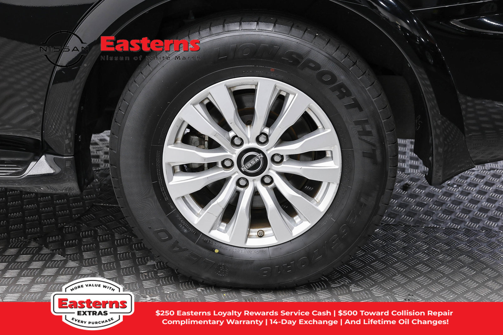 Used 2024 Nissan Armada SV RWD image 8