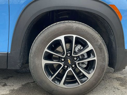 Used 2024 Chevrolet TrailBlazer LT w/ Convenience Package image 19