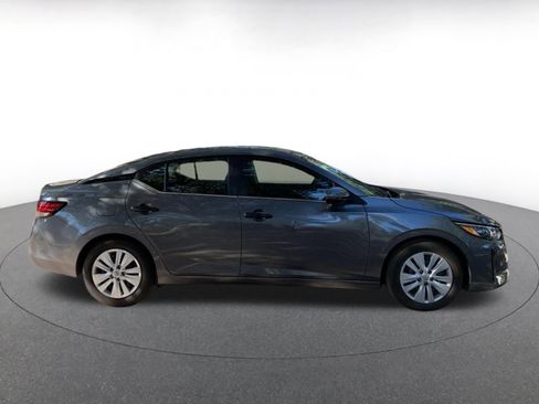Used 2025 Nissan Sentra S image 8