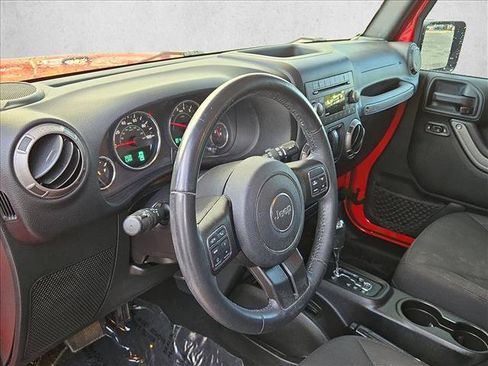 Used 2018 Jeep Wrangler Sport AWD/4WD image 10