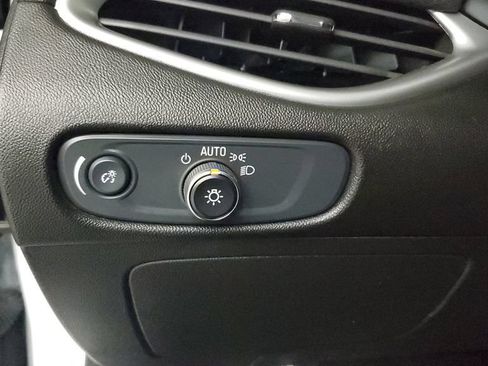 Used 2024 Chevrolet Malibu LT FWD image 24