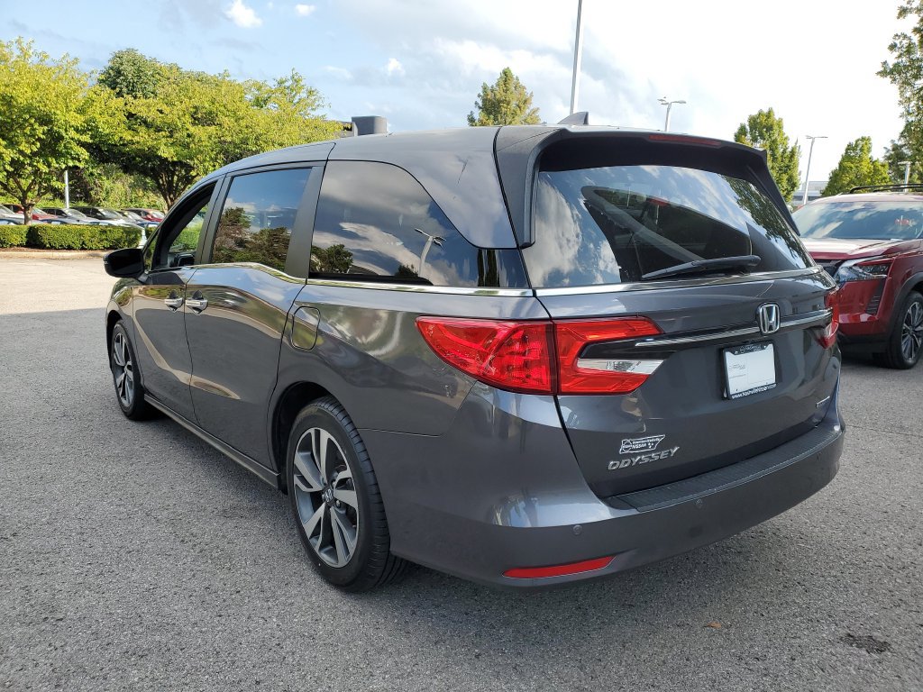 Used 2023 Honda Odyssey Touring image 3