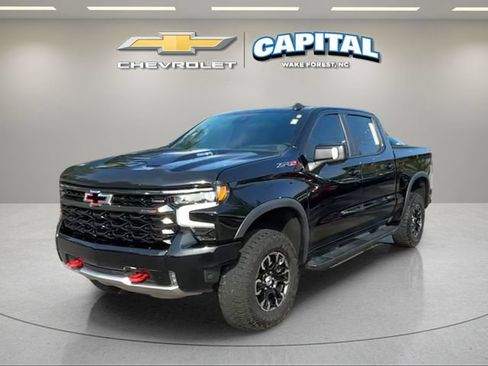 Used 2024 Chevrolet Silverado 1500 ZR2 w/ Technology Package AWD/4WD image 1