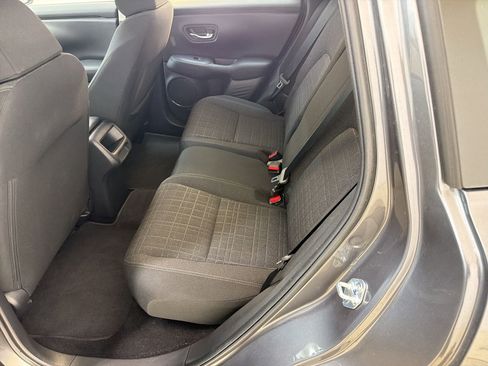 Used 2025 Honda HR-V LX image 14