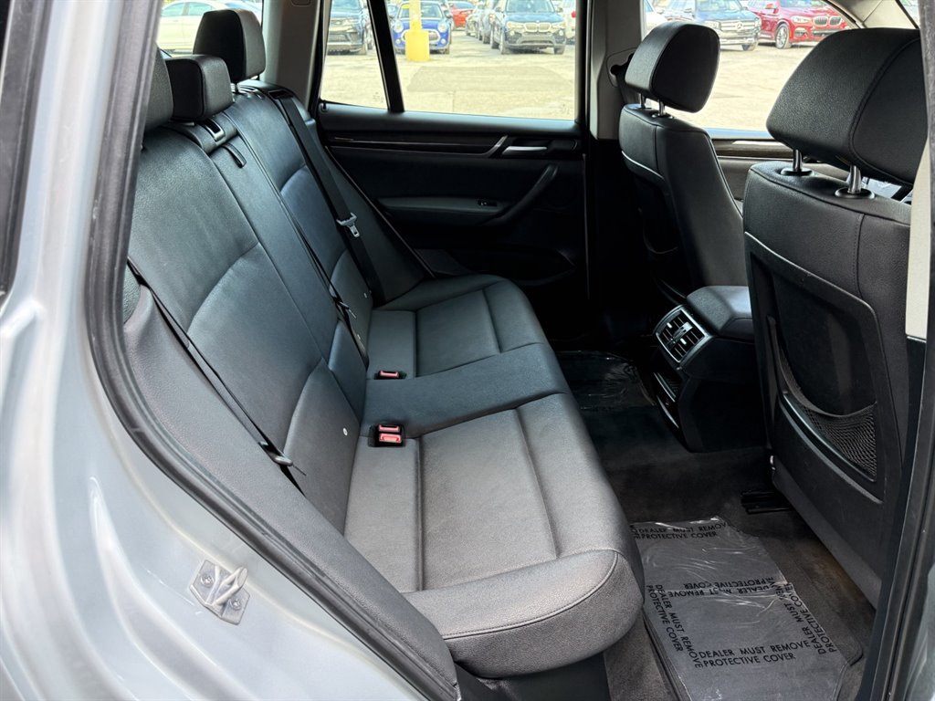 Used 2017 BMW X3 sDrive28i RWD image 16
