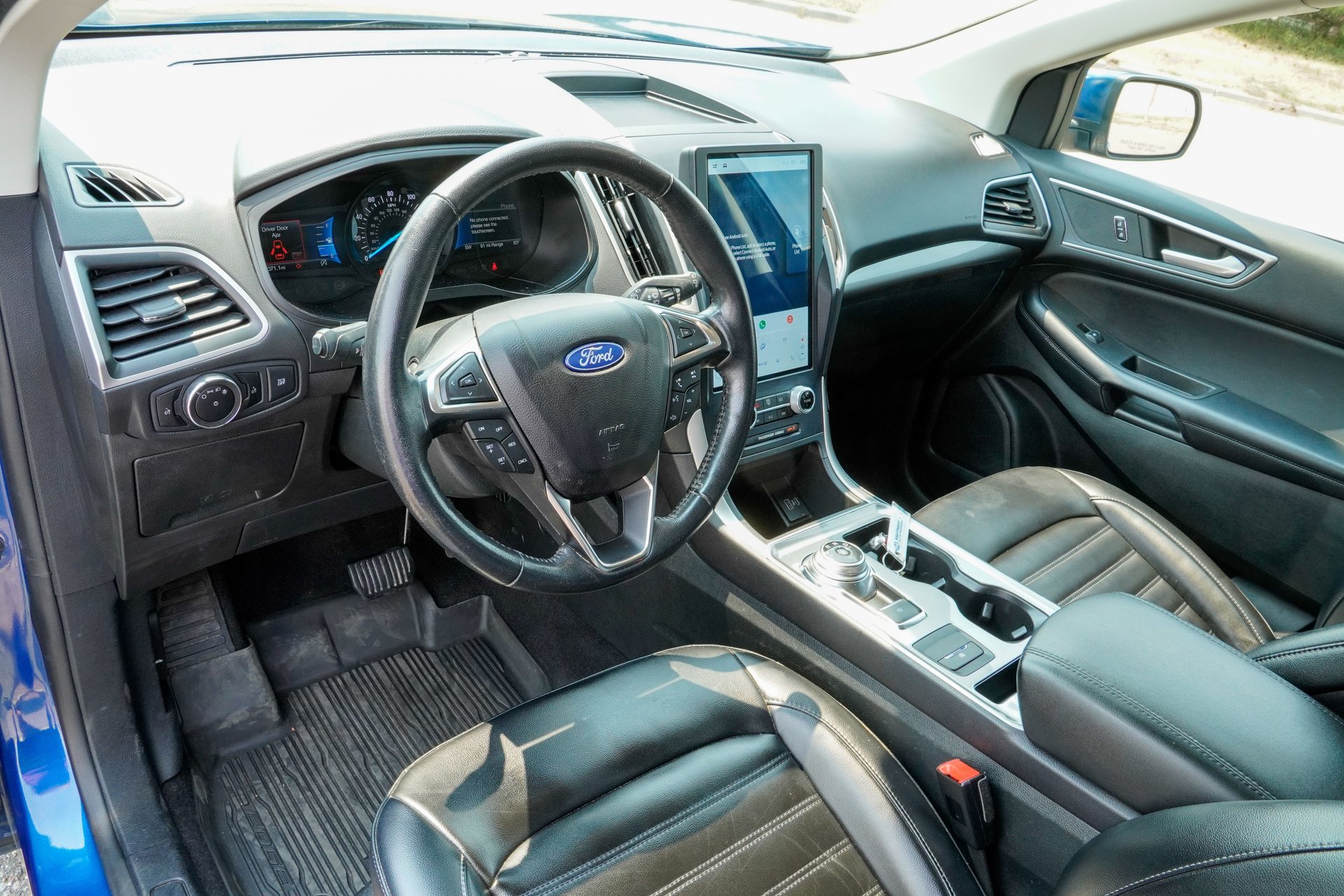 Used 2023 Ford Edge SEL AWD/4WD image 11